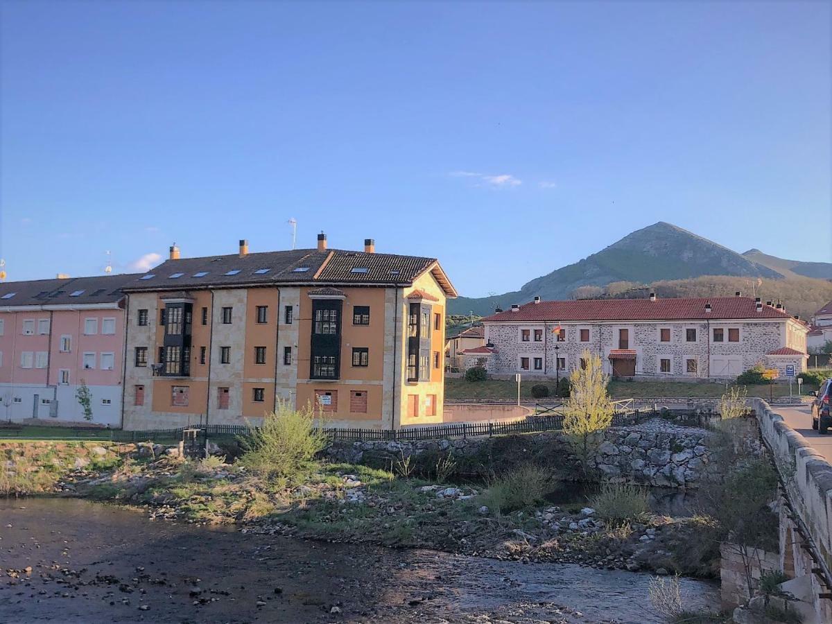 Apartamentos Del Pisuerga Сервера де Писуерга Екстериор снимка